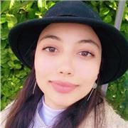 Titulaire d'un bachelor en enseignement des mathématiques au secondaire. Je suis passionnée par l'enseignement et j'aime bien appr